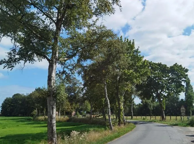 Gaestehaus, Ferienwohnung, Monteurwohnung, Stedinger 3*