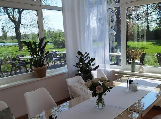 Gaestehaus, Ferienwohnung, Monteurwohnung, Stedinger شقة Berne